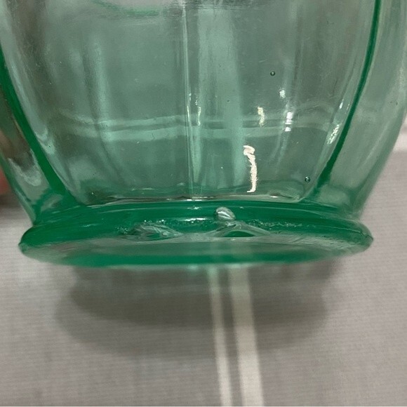 Vtg Green Uranium Vaseline Depression Glass Sugar Bowl & Creamer Set Glow Green - Picture 8 of 9